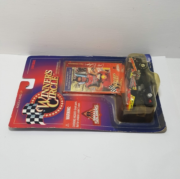 1998 Winners circle Cruz Pedregon - Picture 2 of 5